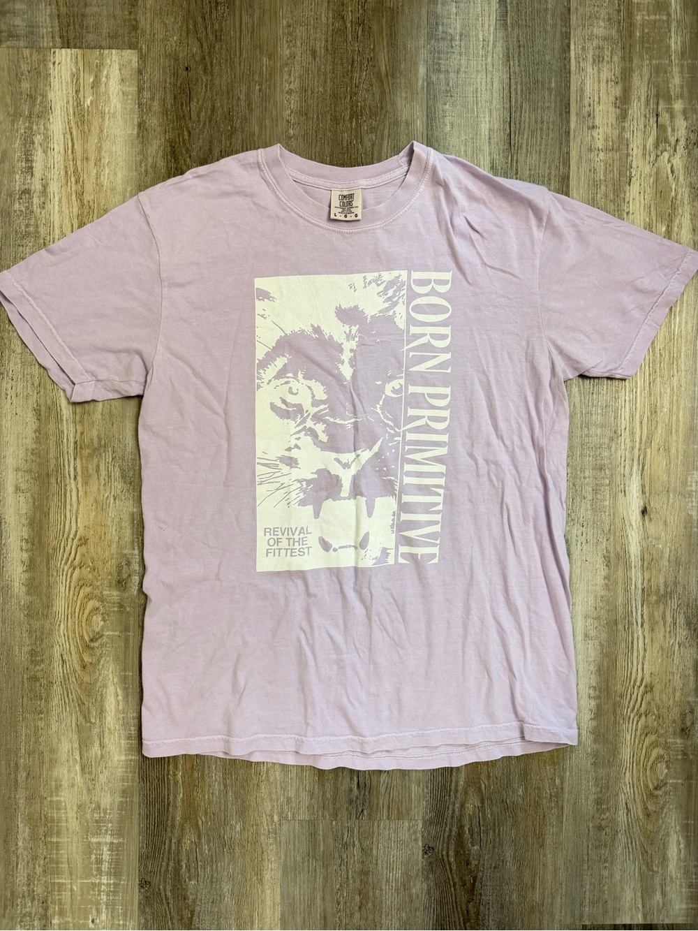 Born Primitive Men’s Lilac Graphic Short-Sleeve Tee, size Large